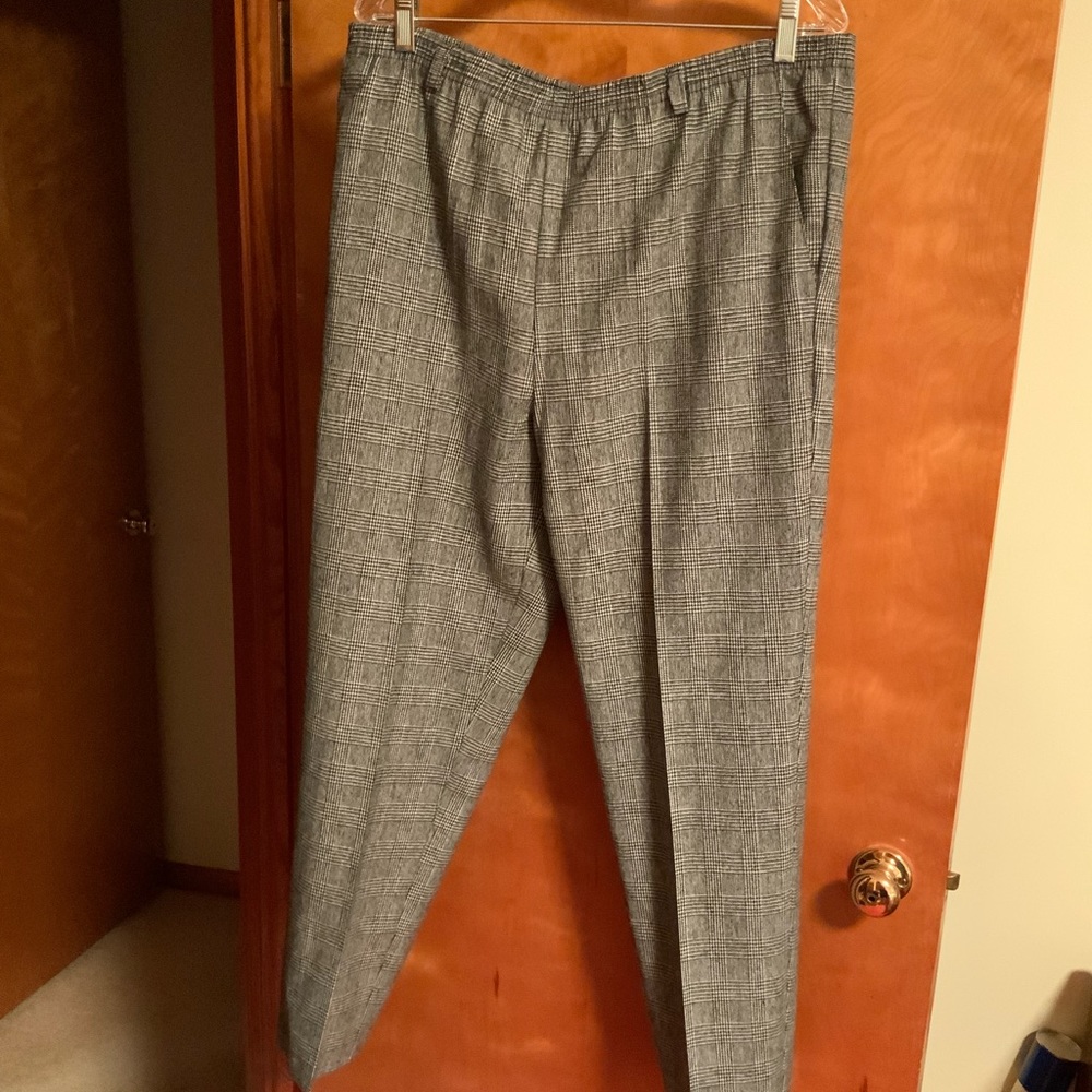 Alfred Dunner slacks